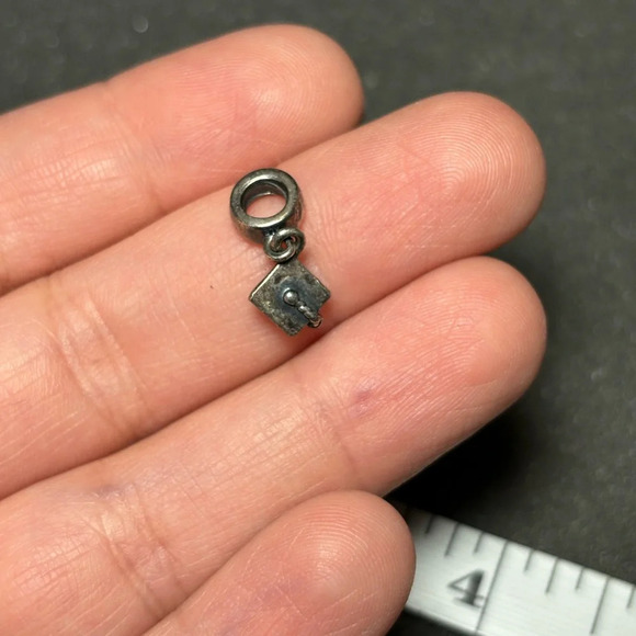 Authentic PANDORA Retired Sterling Silver Charm GRADUATION CAP Dangle Pendant - Picture 1 of 6